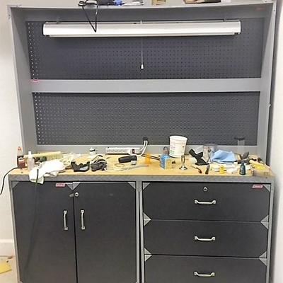 Coleman workbench in excellent condition