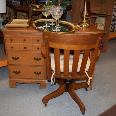 wood desk/chair