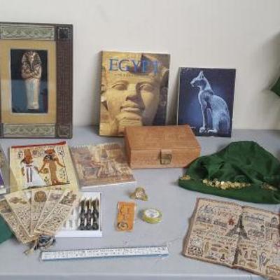 DWT079 Souvenirs From Travels to Egypt and Beyond

