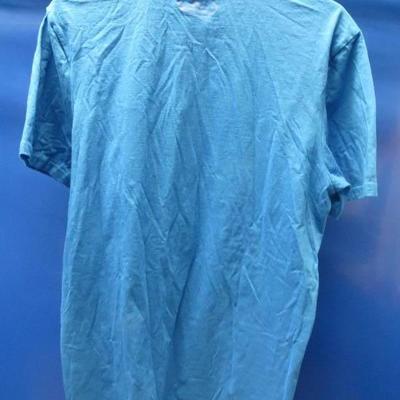 Under armour mens shirt (Size M)