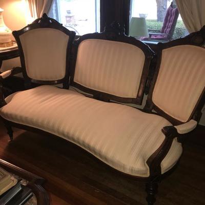 VICTORIAN SOFA