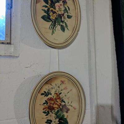 Antique round floral prints