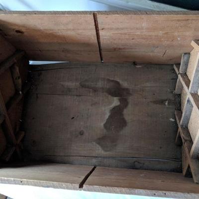 Black & White Scotch Whisky antique wooden case