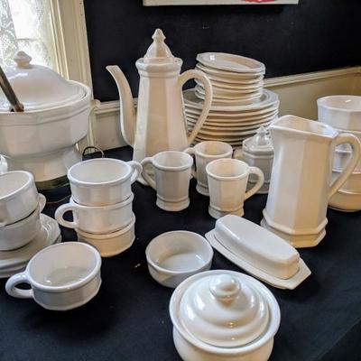 Pfaltzgraff Heritage white stoneware dishes