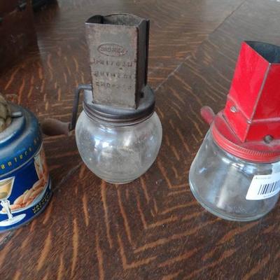 3 vintage nut grinders