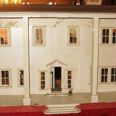 buy it NOW doll house $ 125.00
