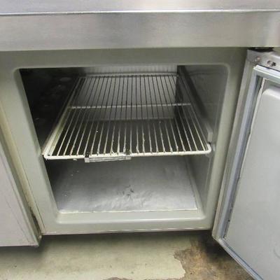 Prep Table / Refrigerator