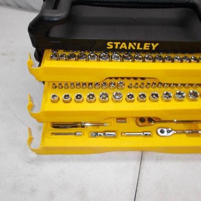 Stanley 235 piece tool set