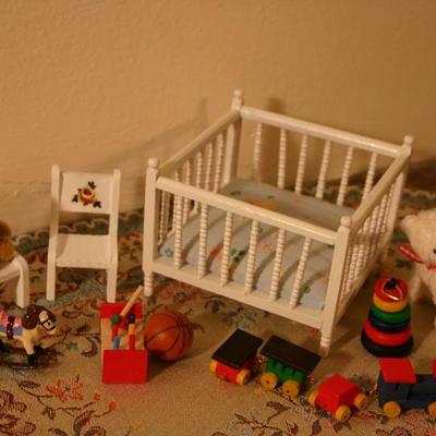 Miniature Play Room  
http://www.ctonlineauctions.com/detail.asp?id=682976