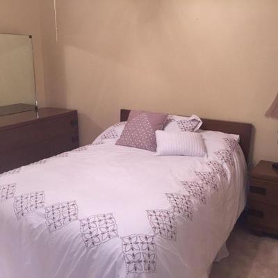 BEDDING IS NOT FOR SALE (belongs to realtor)