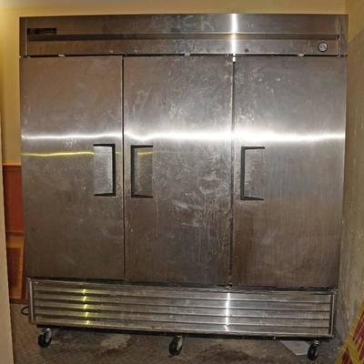 Commercial TRUE Refrigeration Unit - M# T-72F See ...