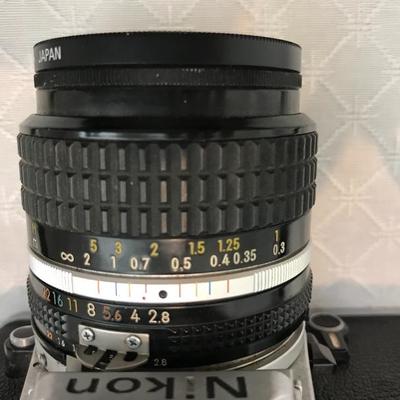 Nikon Macro Lens $100