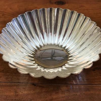 Silverplate Fluted Candy Dish (6â€dia)  $18
