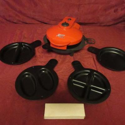 Super waffle maker with a variety of molds
