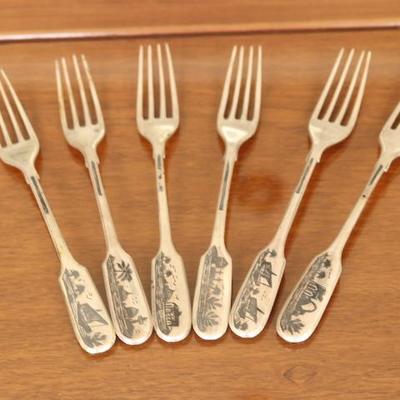63) 6 Forks and 6 Spoons
Size: 8 Inches Long x 1 – 1.75 Inches Wide
Asking Price: $775