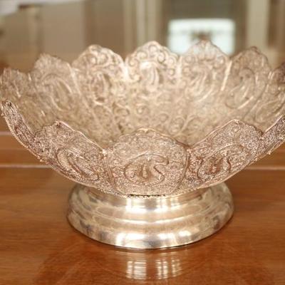 72) Silver Net Bowl
Size: 11.75 Inches Wide x 5.5 Inches Wide
Asking Price: $1,100