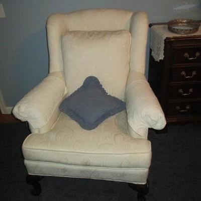 PAIR MATCHING WING CHAIR SEATING