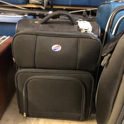 Luggage-very nice condition