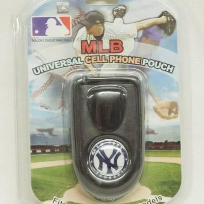 Universal Cell Flip Phone Pouch - MLB NEW YORK YAN ...