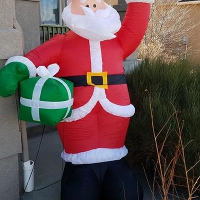 Giant Electric Blow Up Santa Yard Art
