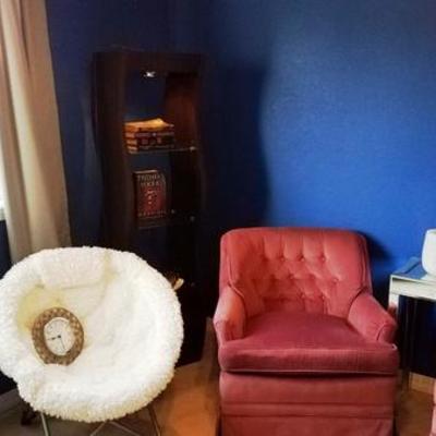 Fluff White and Vintage Plum Chairs