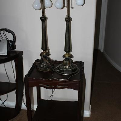 Pair of lamps, side table