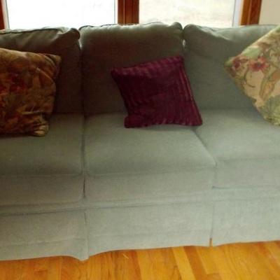 Leonpro sofa $350