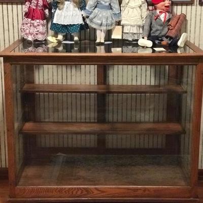 1900â€™s store display cabinet 