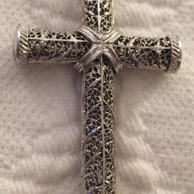 Intricately Detailed Sterling Silver Cross Pendant