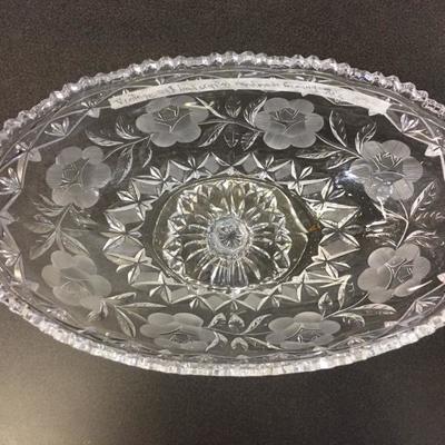 Crystal pedestal bowl