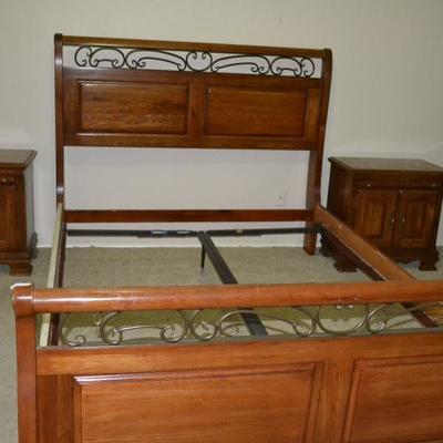Queen size bed, with night stands... Matching dresser with mirror in the garage!