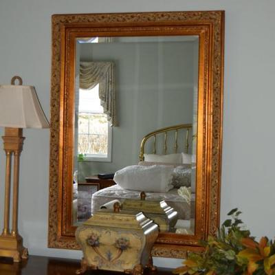 Mirror & home decor