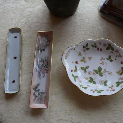 Ethan Allen & Wedgwood Decorative dishes