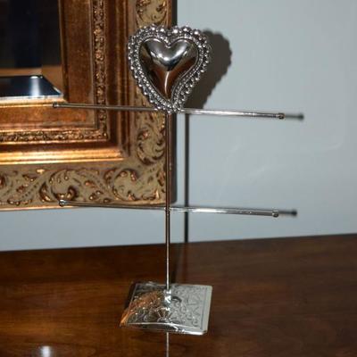 Jewelry necklace holder