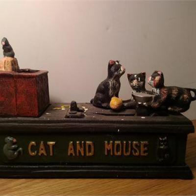 Cast Iron Cat and Mouse Coin Bank