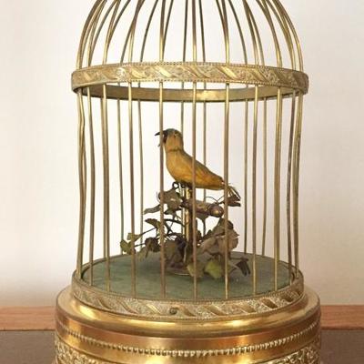 Vintage German mechanical automaton singing bird in brass cage, in working condition!