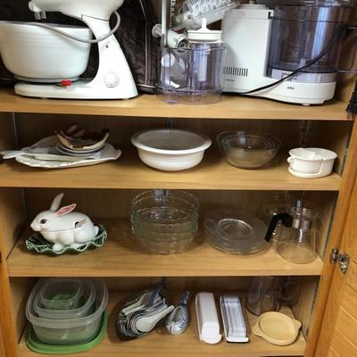 Kitchen items including a stand mixer, food processor and much more! 