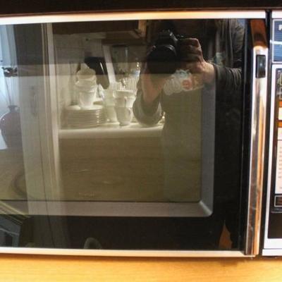 Panasonic 'The Genius' Microwave