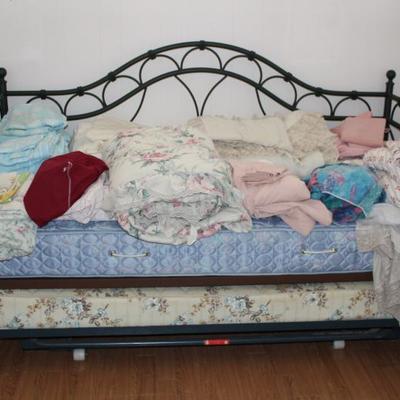 Daybed/Trundle bed