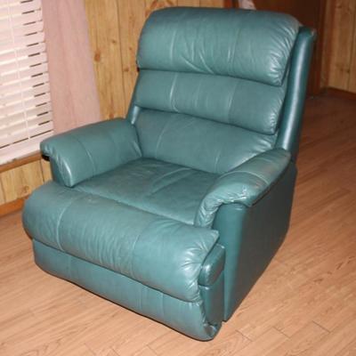 LEather recliner