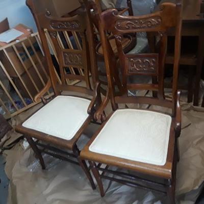 Set of 6 Dining chairs