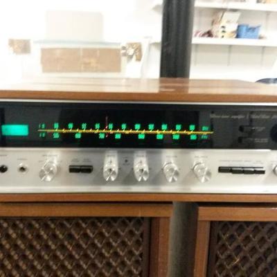 Vintage Sansui stereo receiver