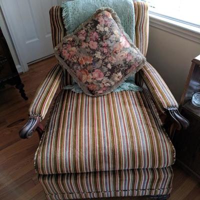 Vintage Ugly Chair, It is comfortable to sit in and leans back