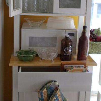 Cabinet with glass doors $55
27 X 18 X 70
