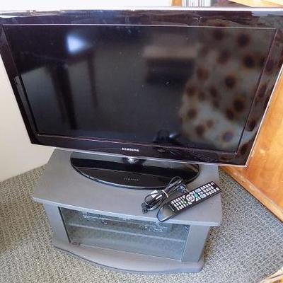 PPM006 Samsung TV & VCR with Stand
