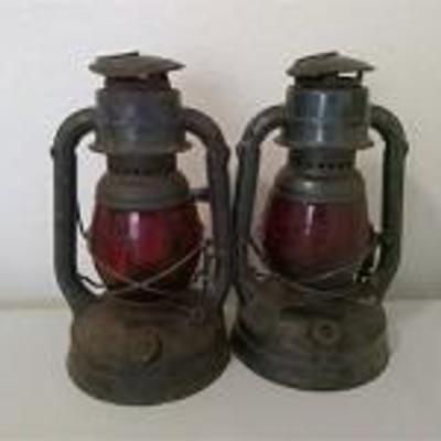 Dietz Little Wizard Oil Lamps
