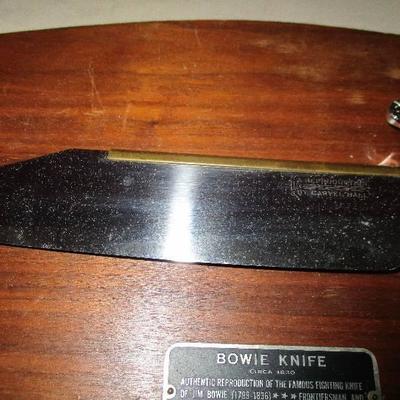 Rerpoduction Bowie Knife