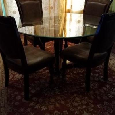 Elegant Dining Set