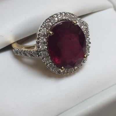 14kt Gold Ruby Diamond Ring