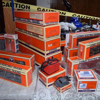 Lionel Electric trains, engines, buildings, accessories and more